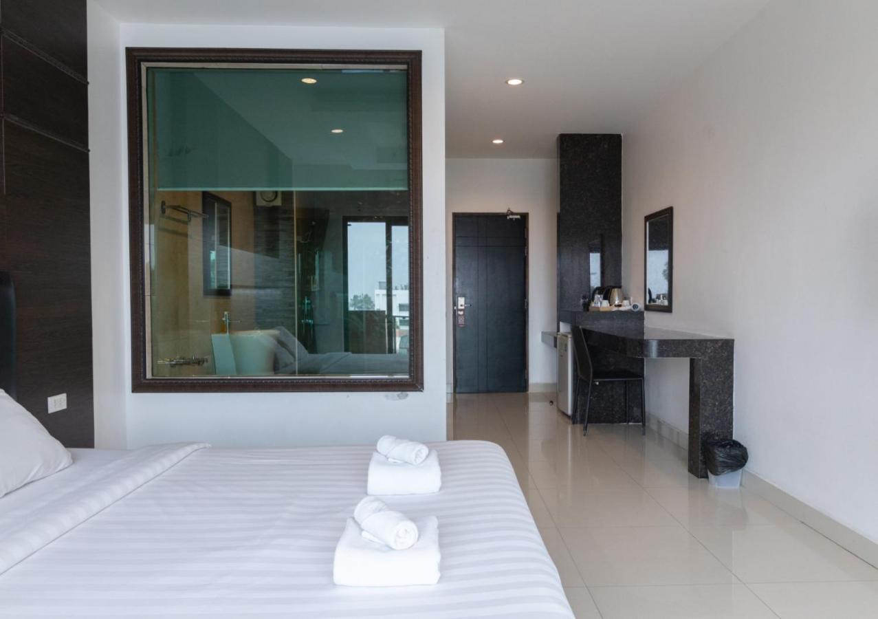 Tribe Pattaya Sha Certificated Hotel Екстериор снимка