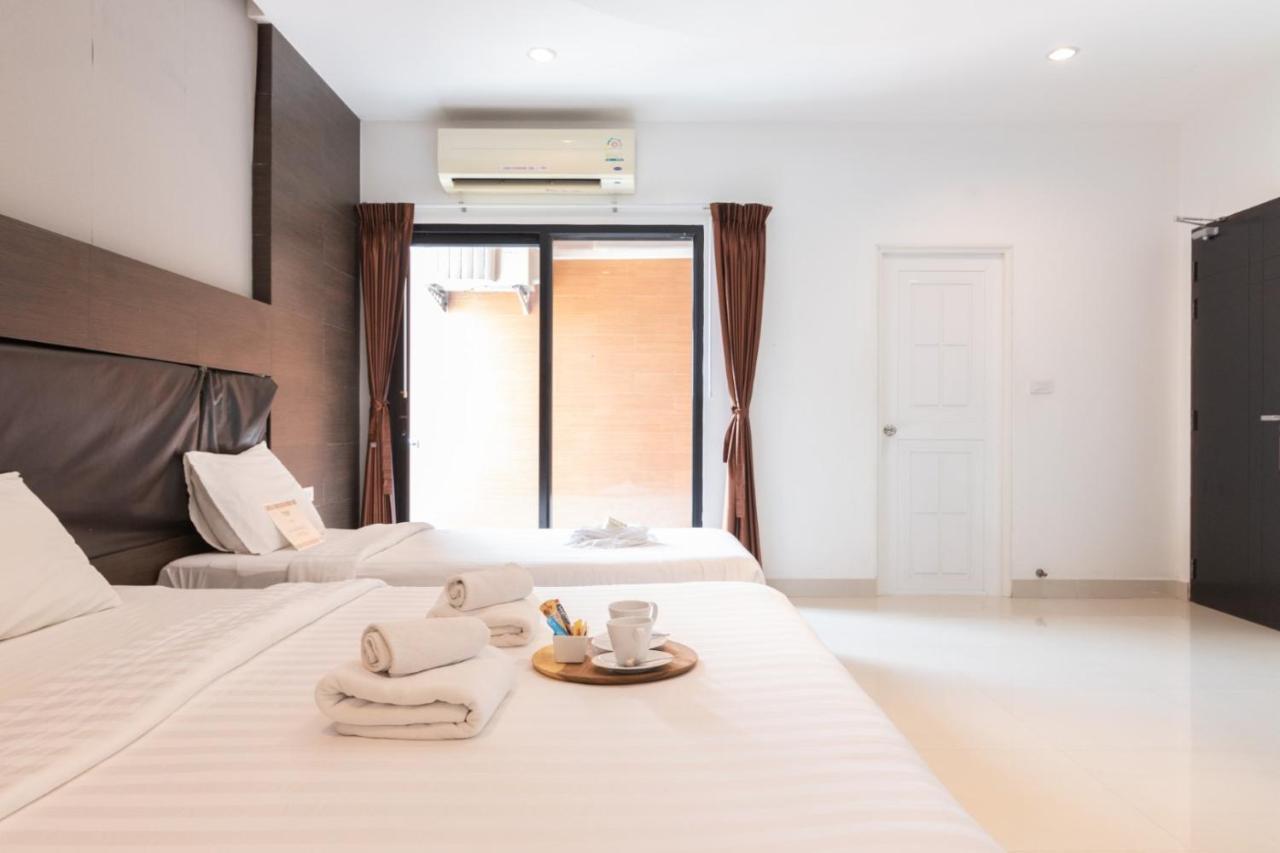 Tribe Pattaya Sha Certificated Hotel Екстериор снимка