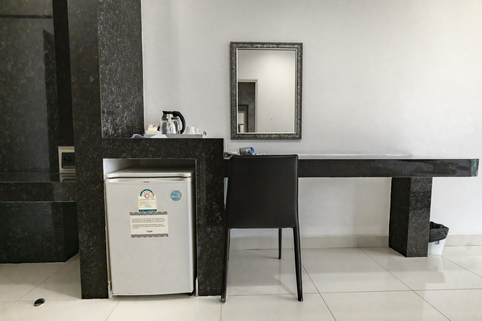 Tribe Pattaya Sha Certificated Hotel Екстериор снимка