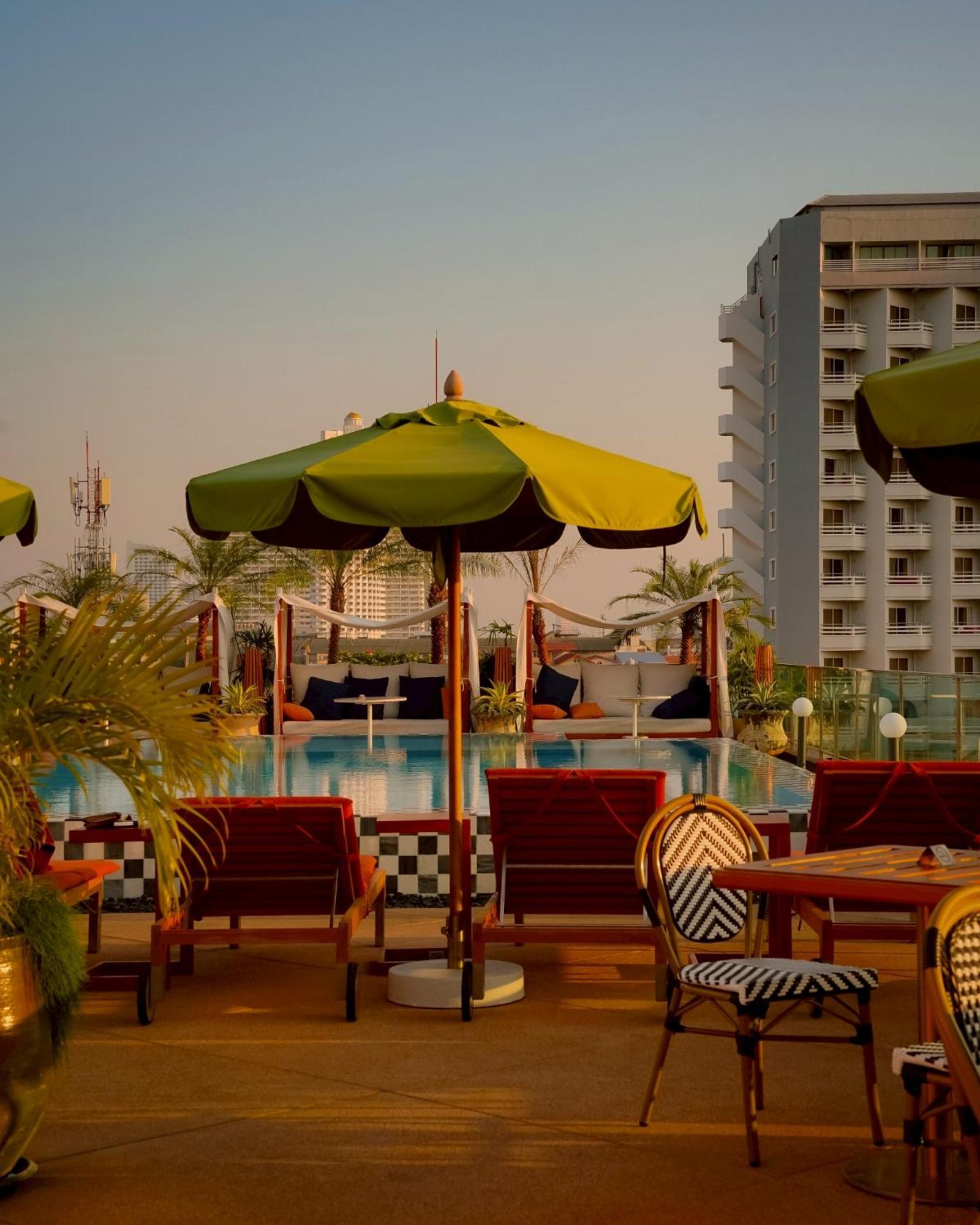 Tribe Pattaya Sha Certificated Hotel Екстериор снимка