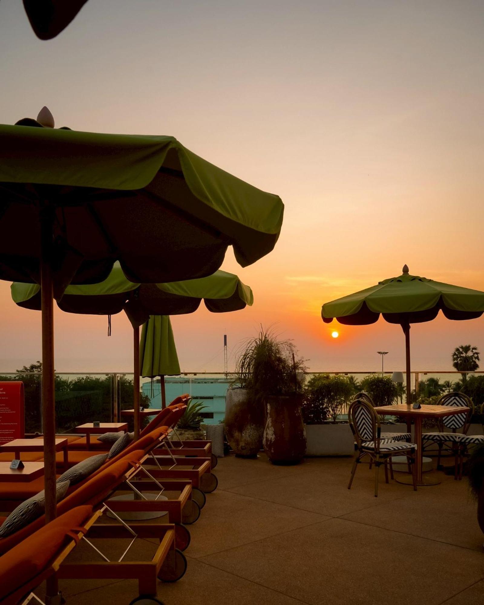 Tribe Pattaya Sha Certificated Hotel Екстериор снимка